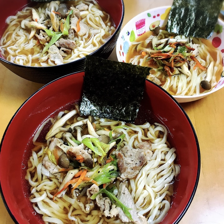 肉野菜炒めのせ喜多方ラーメン レシピ 作り方 By Tomomi9968 楽天レシピ